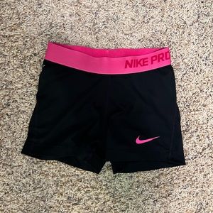 Nike pros - black with pink